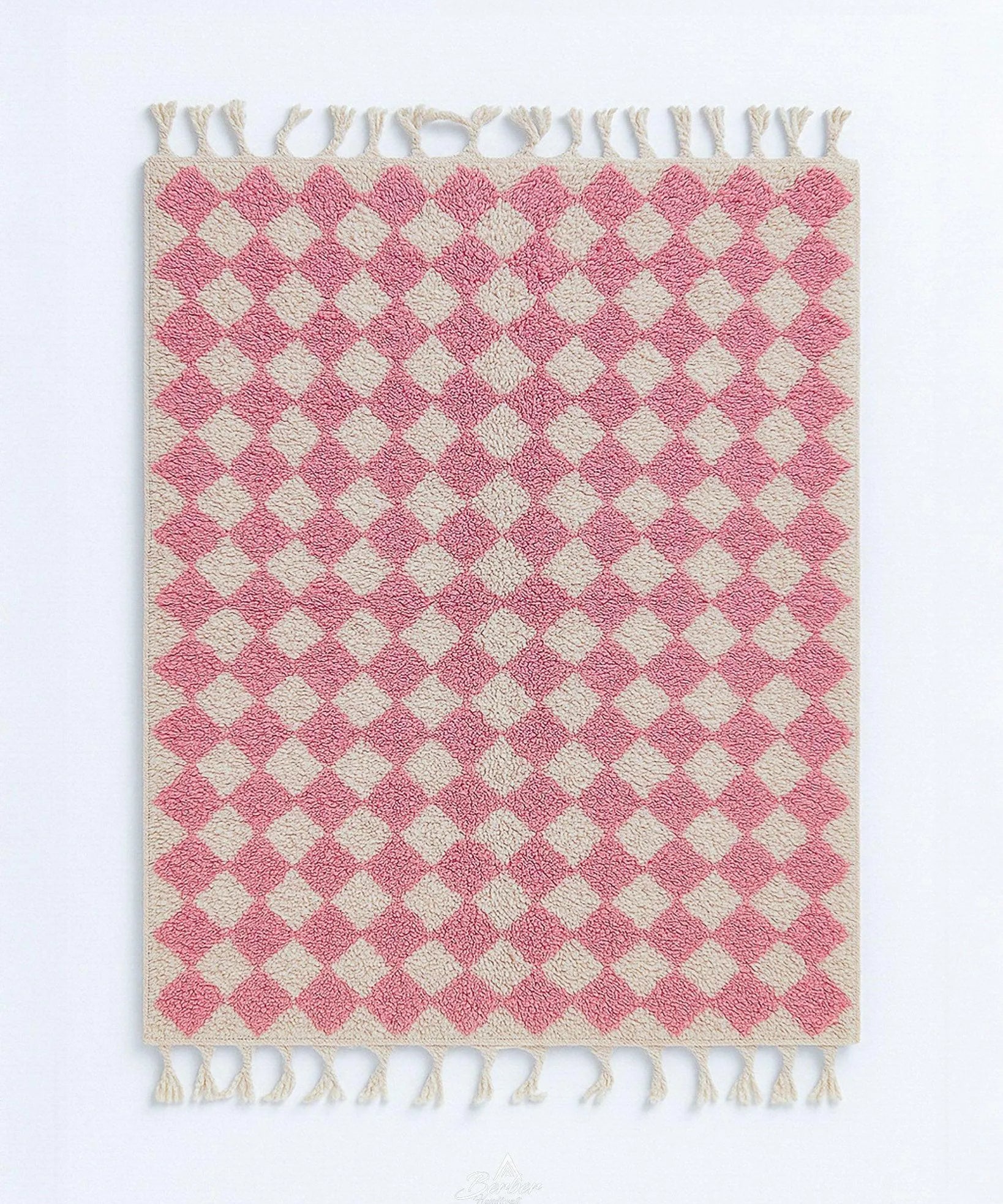  1 cm)
