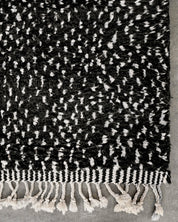 Black Dotted Rug 3 X 5 Ft | 90 X 150 Cm / With Tassels / Short (0.4” / 1 cm)