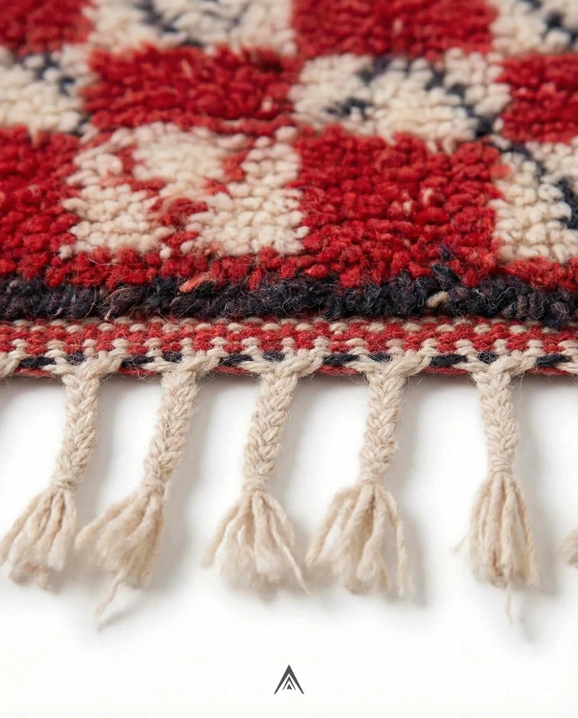 Retro Vintage Carpet 6.2x10 ft — 190x307 cm-Berber Handicraft
