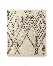 Small to Large Beni Ourain Rug 3 X 5 Ft | 90 X 150 Cm / With Tassels / Short (0.4” / 1 cm)