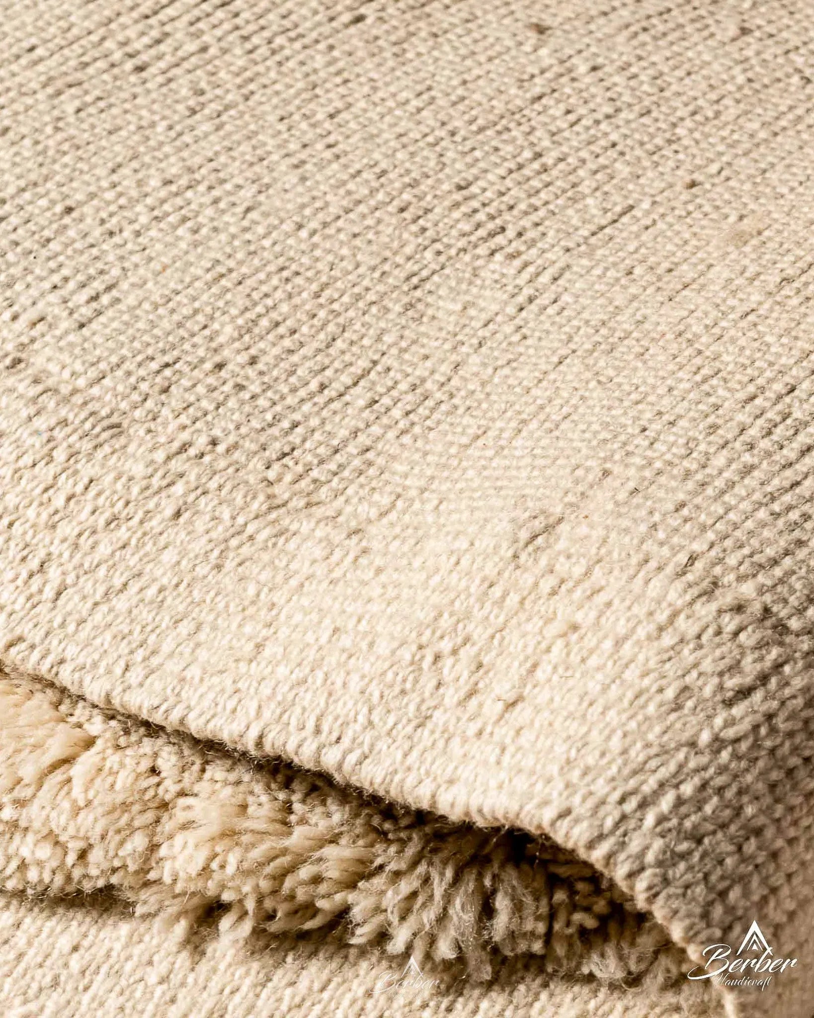 Soft Beni Ourain Rug 3 X 5 Ft | 90 X 150 Cm / With Tassels / Short (0.4” / 1 cm)