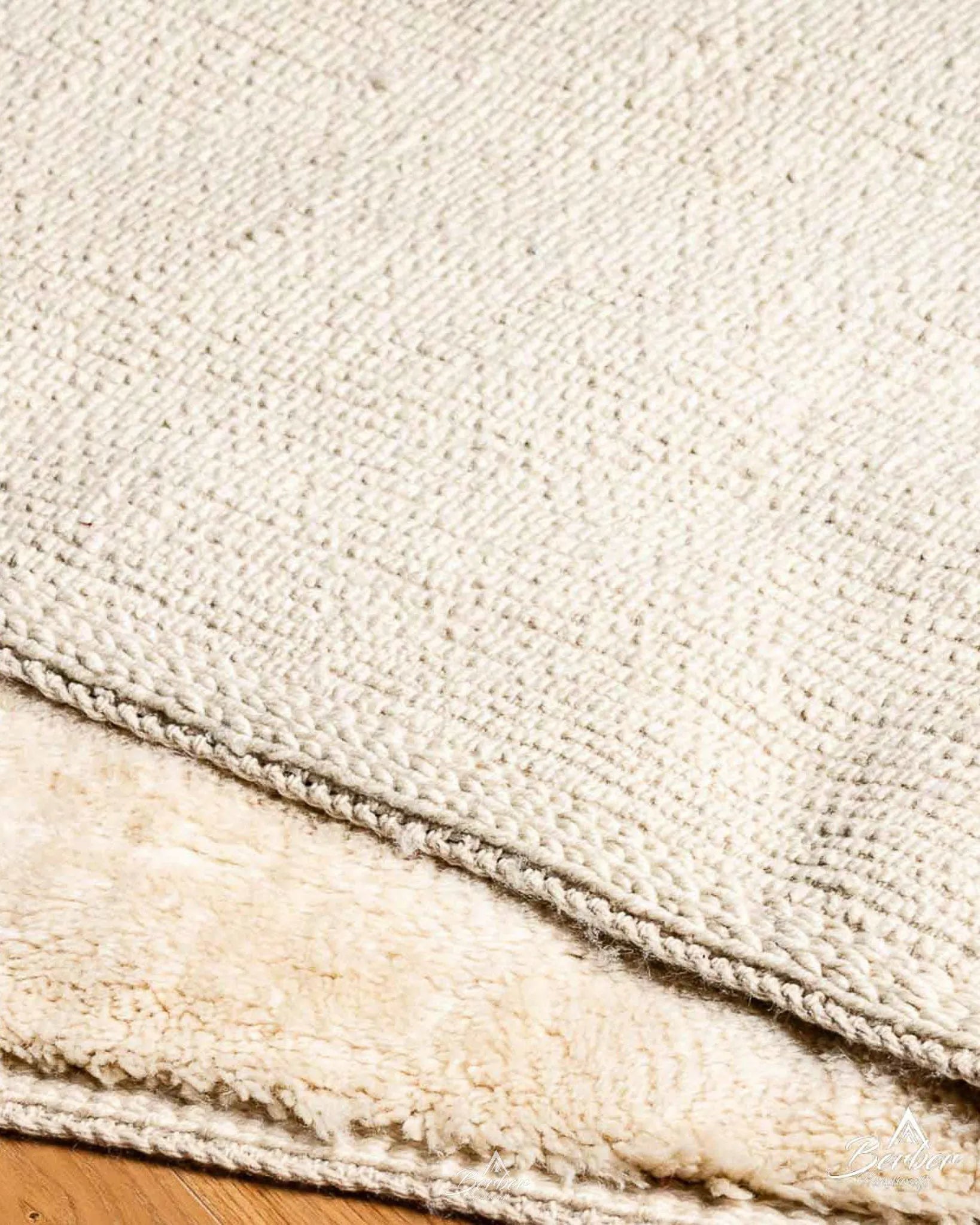 Soft Moroccan Area Rug 3 X 5 Ft | 90 X 150 Cm / With Tassels / Short (0.4” / 1 cm)