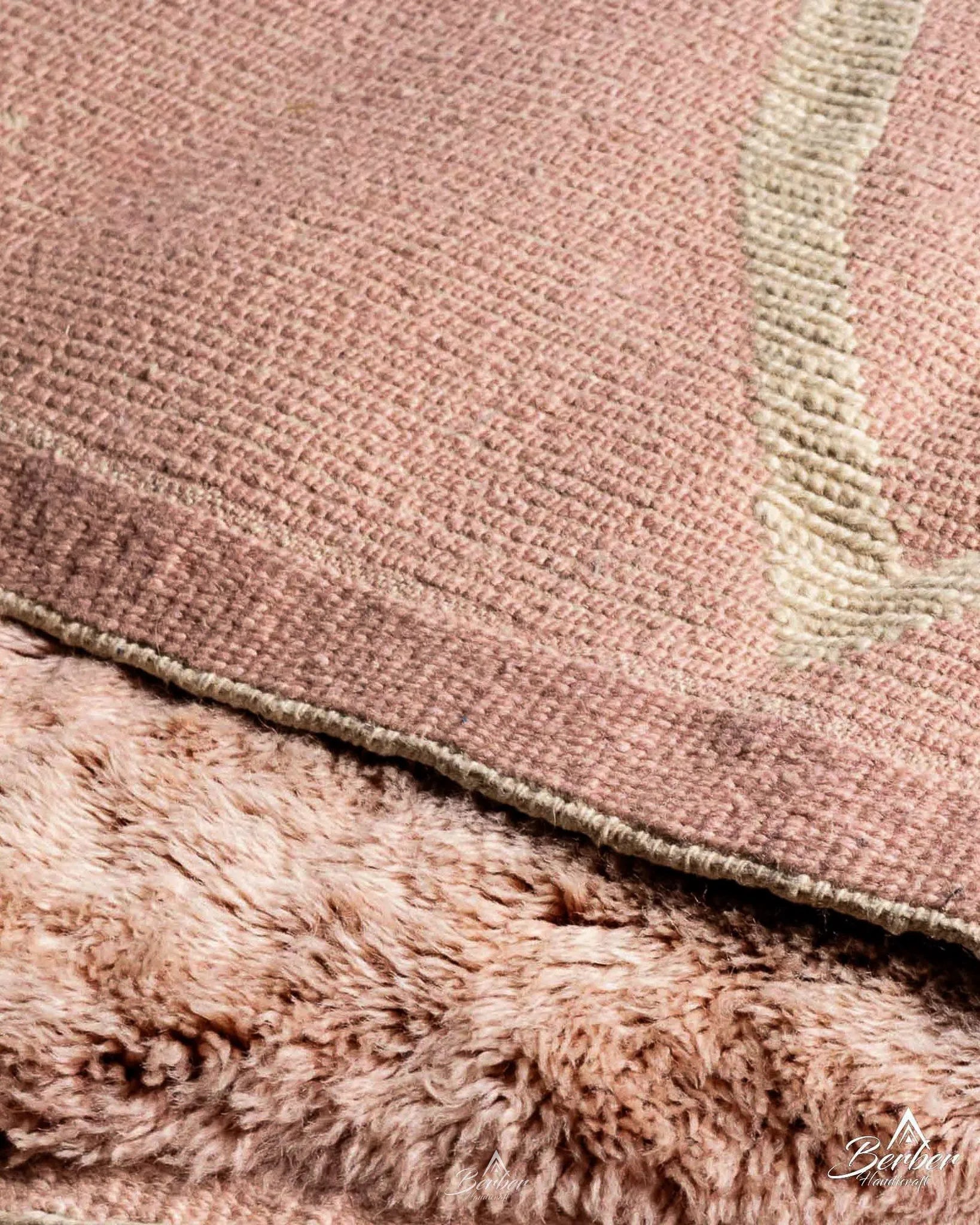 Soft Pink Moroccan Rug 3 X 5 Ft | 90 X 150 Cm / With Tassels / Short (0.4” / 1 cm)