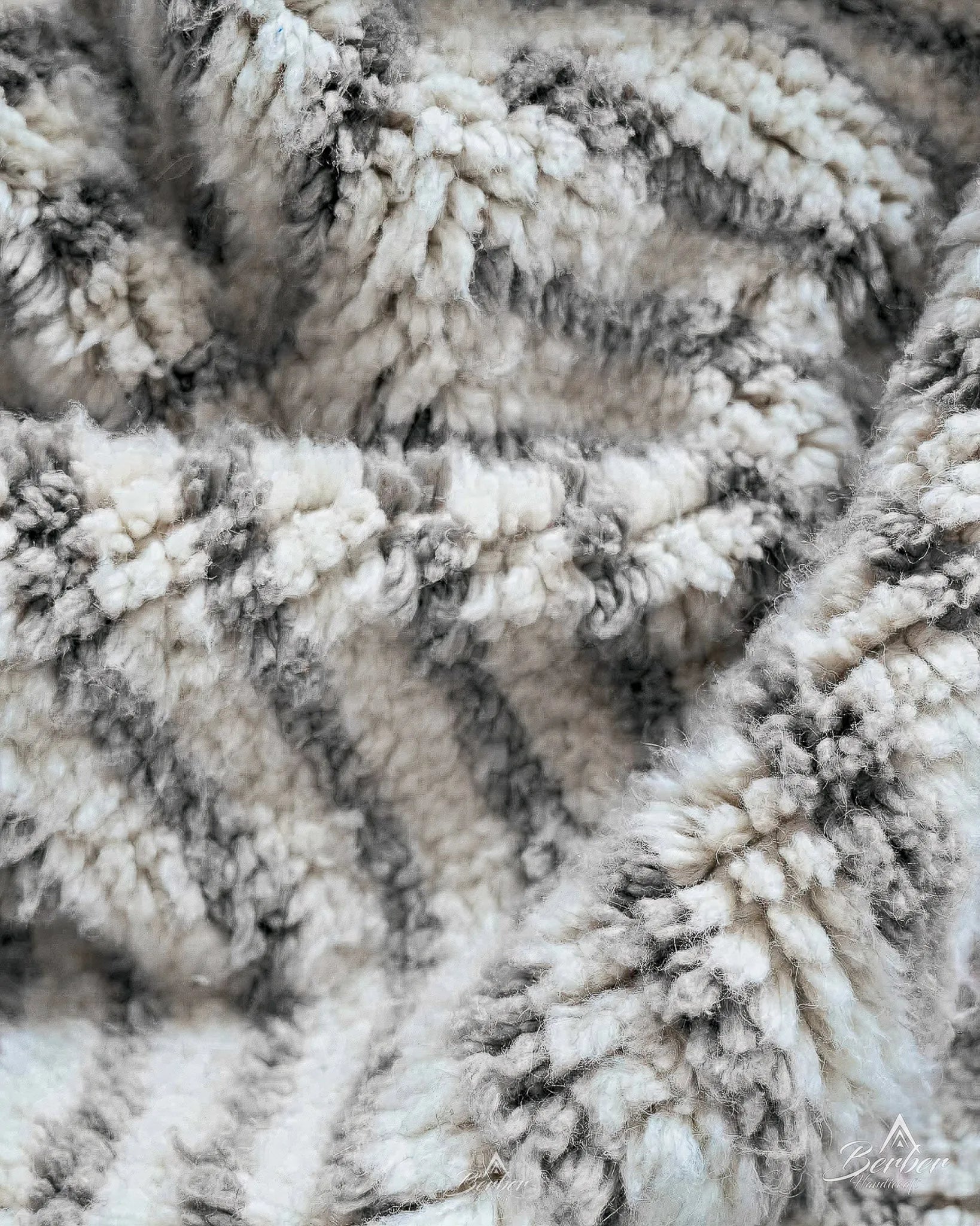 Striped Grey Moroccan rug 3 X 5 Ft | 90 X 150 Cm / With Tassels / Short (0.4” / 1 cm)