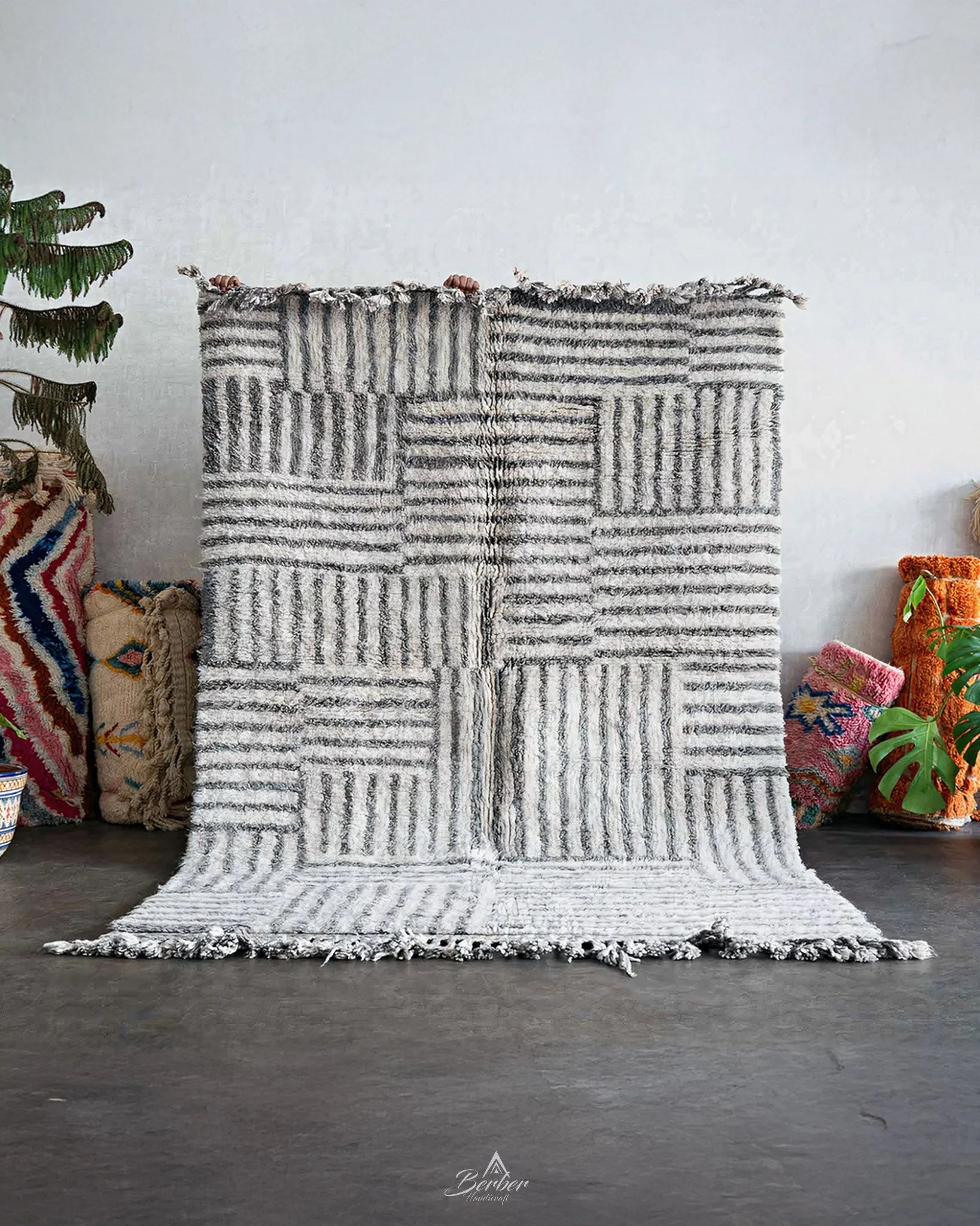 Striped Grey Moroccan rug 3 X 5 Ft | 90 X 150 Cm / With Tassels / Short (0.4” / 1 cm)