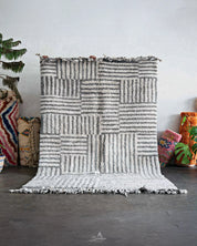 Striped Grey Moroccan rug 3 X 5 Ft | 90 X 150 Cm / With Tassels / Short (0.4” / 1 cm)
