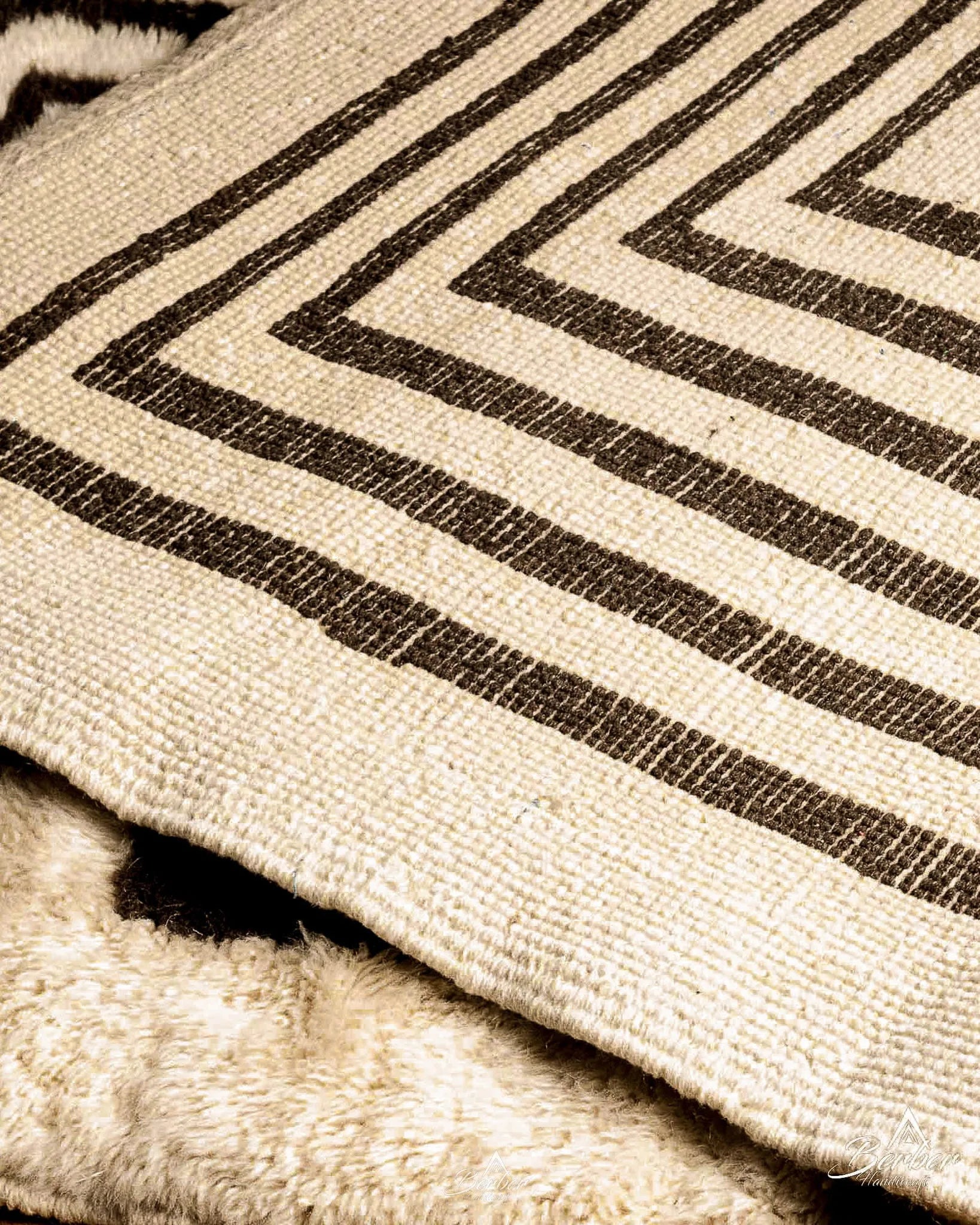 Striped Mrirt Rug 3 X 5 Ft | 90 X 150 Cm / With Tassels / Short (0.4” / 1 cm)