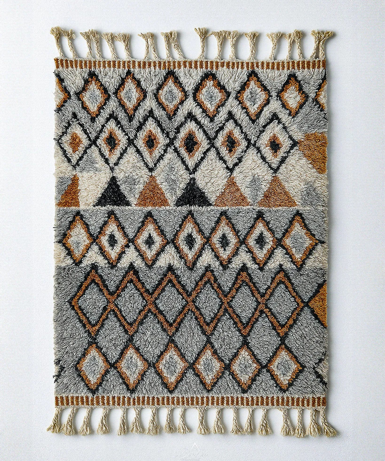 Vintage Style Rug-Berber Handicraft