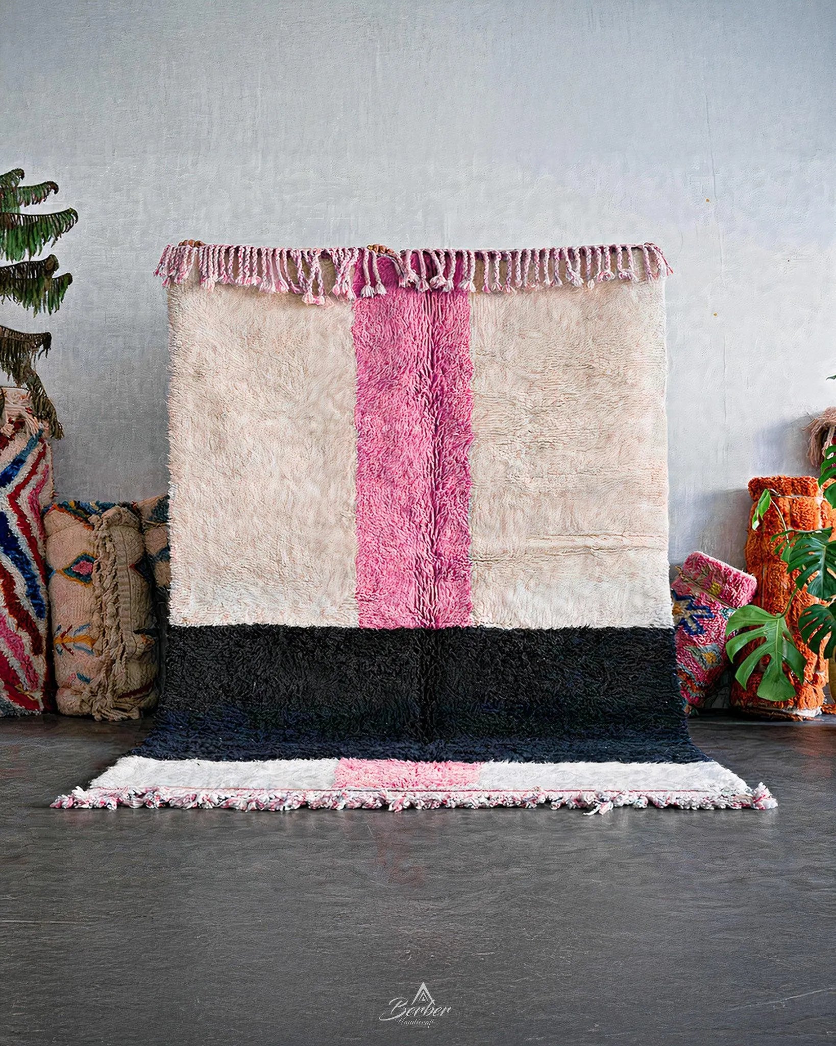 White Pink Moroccan Rug 3 X 5 Ft | 90 X 150 Cm / With Tassels / Short (0.4” / 1 cm)