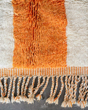 White Orange Moroccan Rug 3 X 5 Ft | 90 X 150 Cm / With Tassels / Short (0.4” / 1 cm)