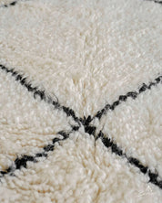 Wool Rug Runner 2 X 6 Ft | 60 X 180 Cm / With Tassels / Short (0.4” / 1 cm)