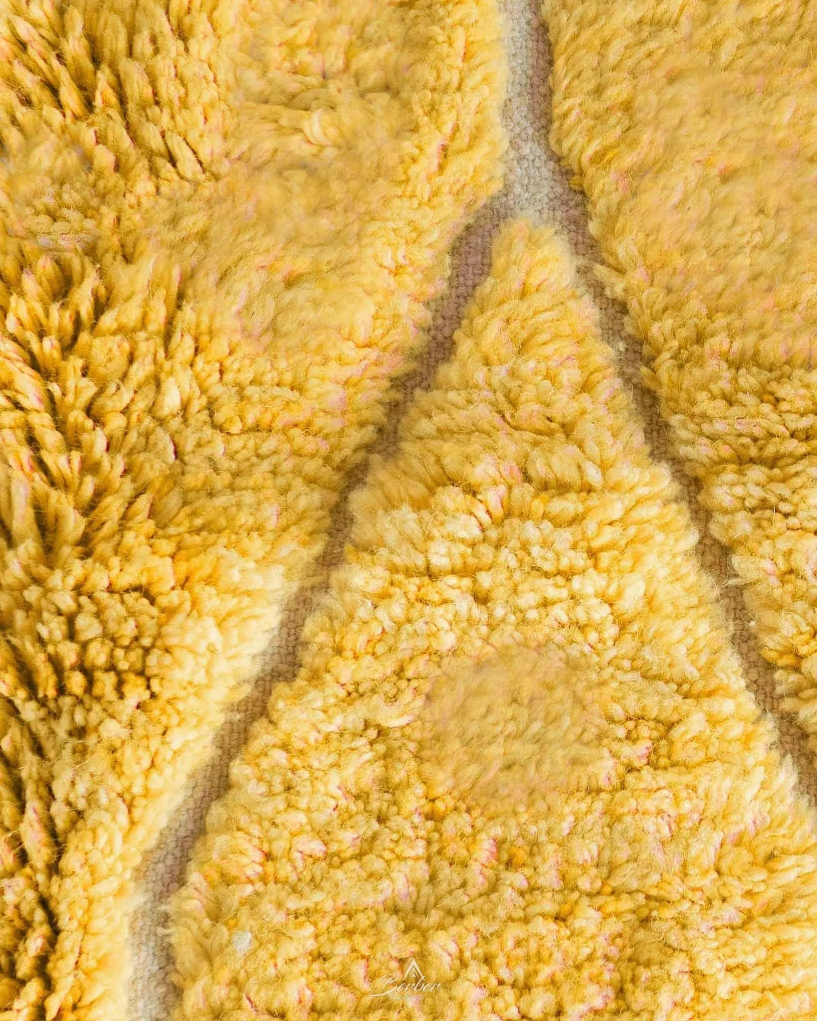 Yellow Beni Ourain Rug 3 X 5 Ft | 90 X 150 Cm / With Tassels / Short (0.4” / 1 cm)