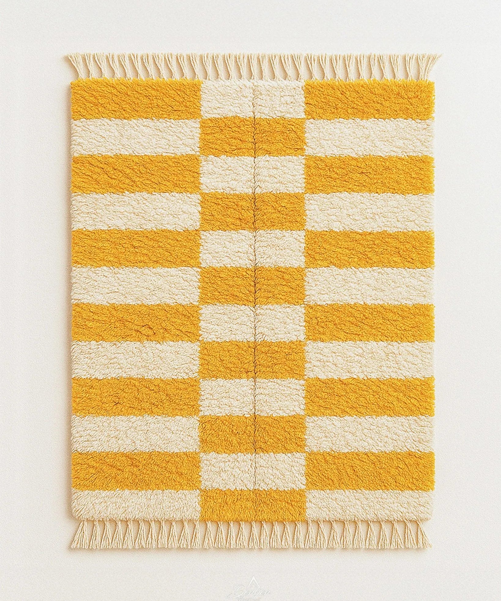  1 cm)
