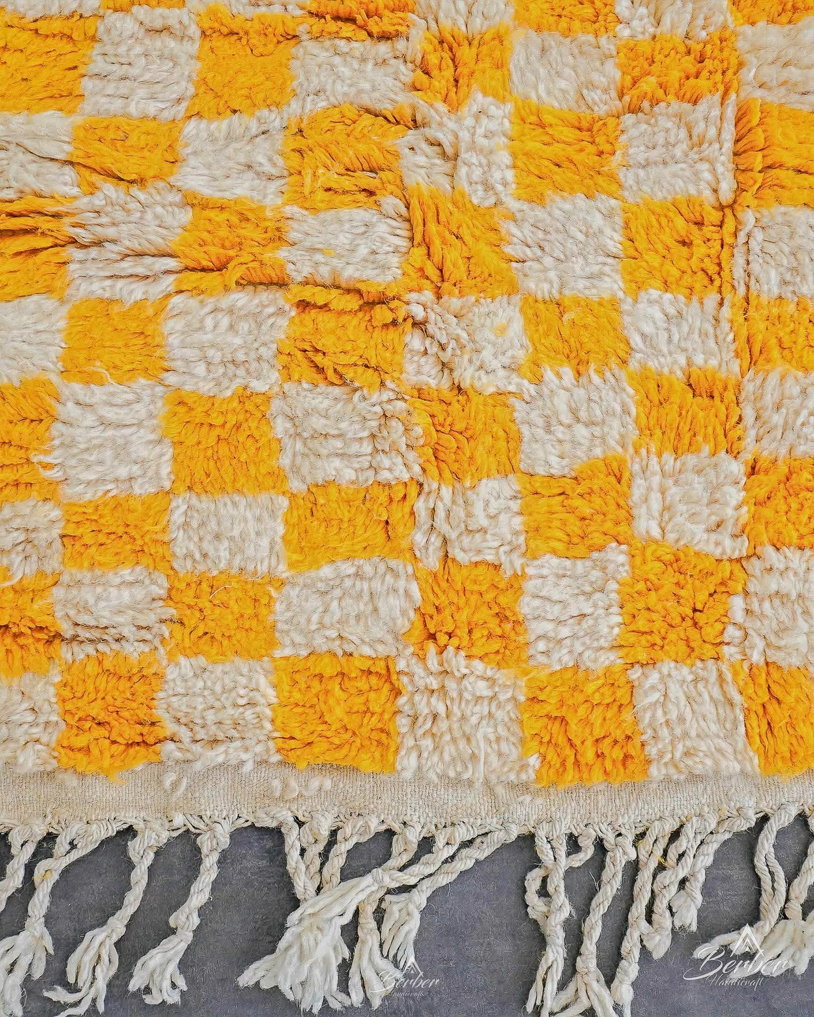 Yellow Checkered Rug 3 X 5 Ft | 90 X 150 Cm / With Tassels / Short (0.4” / 1 cm)