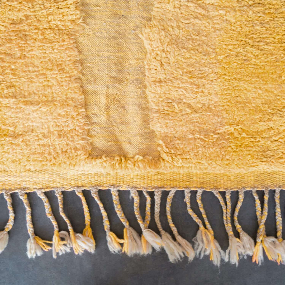 Yellow Irregular Rug - Berber Handicraft