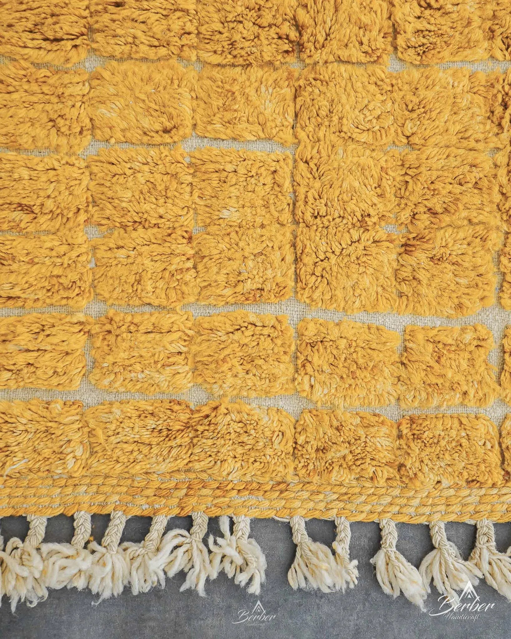 Yellow Morrocan Area Rug 3 X 5 Ft | 90 X 150 Cm / With Tassels / Short (0.4” / 1 cm)