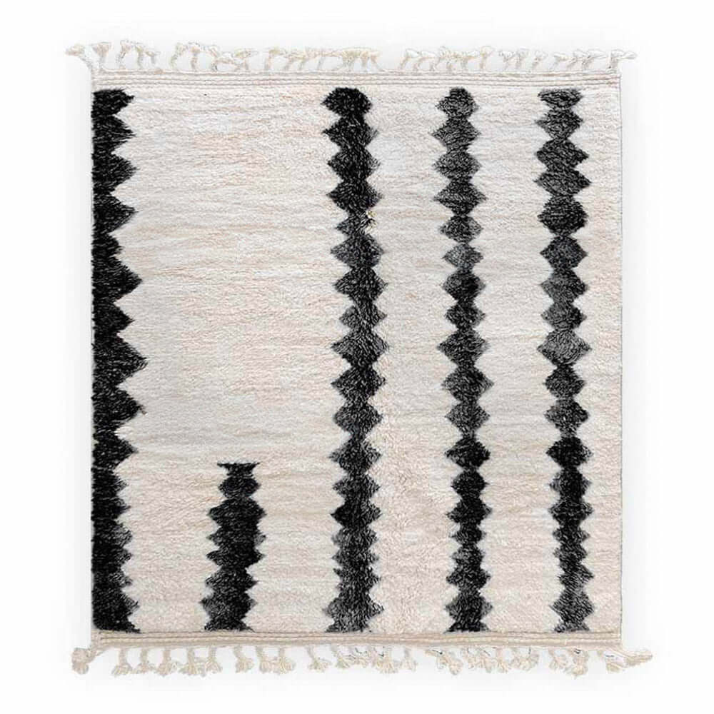 Black and White Berber Rug - Berber Handicraft