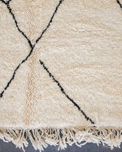Handmade Berber Rug 3 X 5 Ft | 90 X 150 Cm / With Tassels / Short (0.4” / 1 cm)