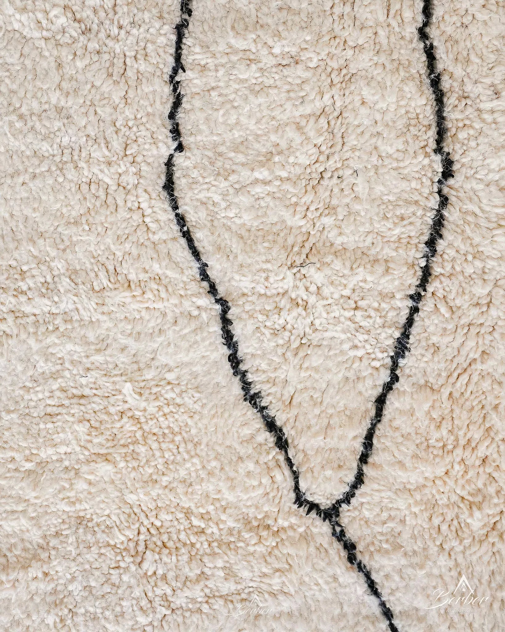 Handmade Berber Rug 3 X 5 Ft | 90 X 150 Cm / With Tassels / Short (0.4” / 1 cm)