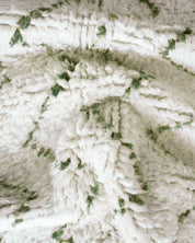 White and Green Zigzag Rug 3 X 5 Ft | 90 X 150 Cm / With Tassels / Short (0.4” / 1 cm)