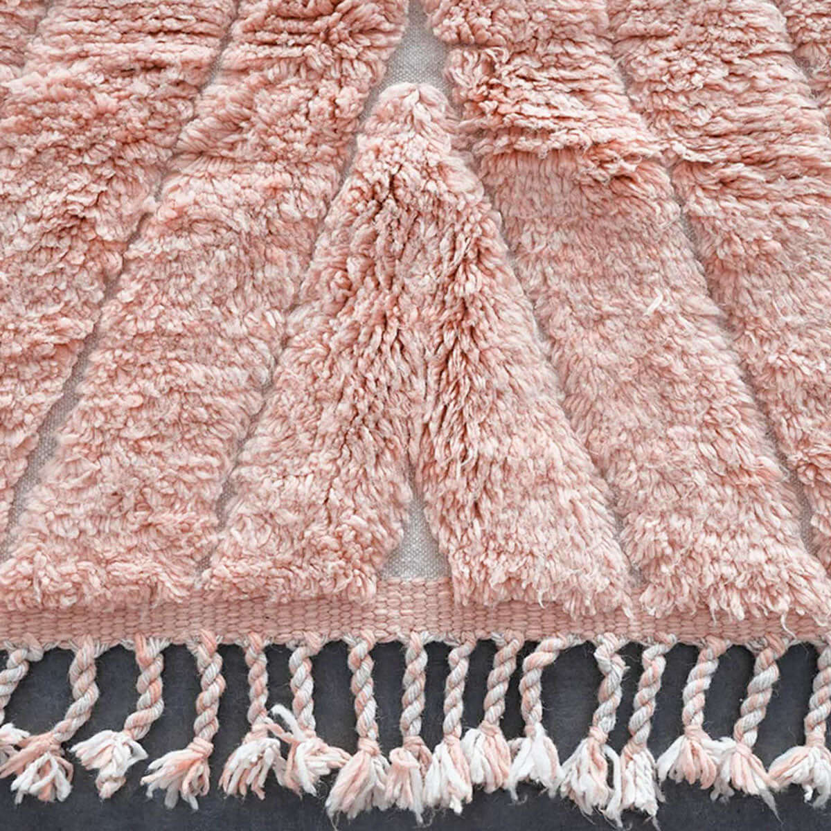 Peach Accent Rug - Berber Handicraft