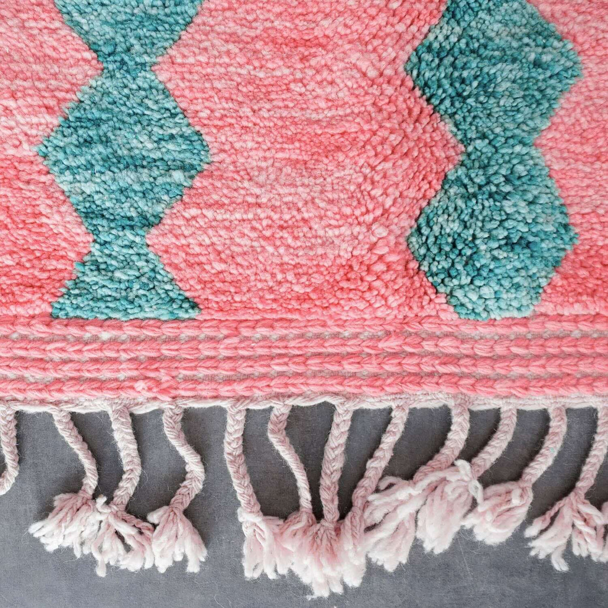 Pink Turquoise Boujaad Rug - Berber Handicraft