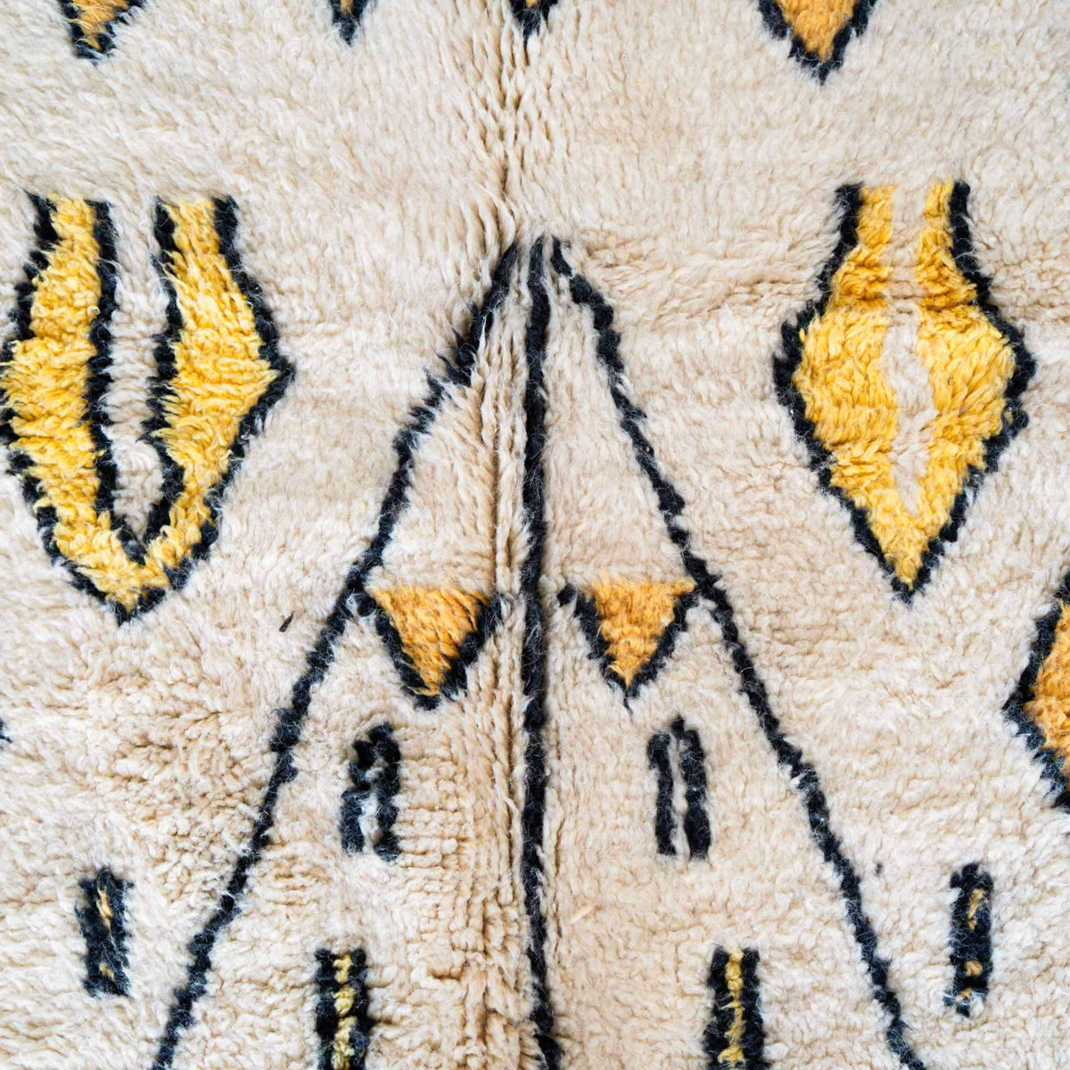 Yellow and White Tribal Rug - Berber Handicraft