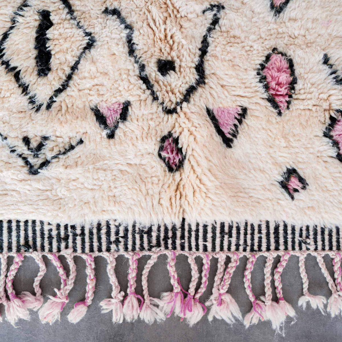 Pink and White Azilal Rug - Berber Handicraft